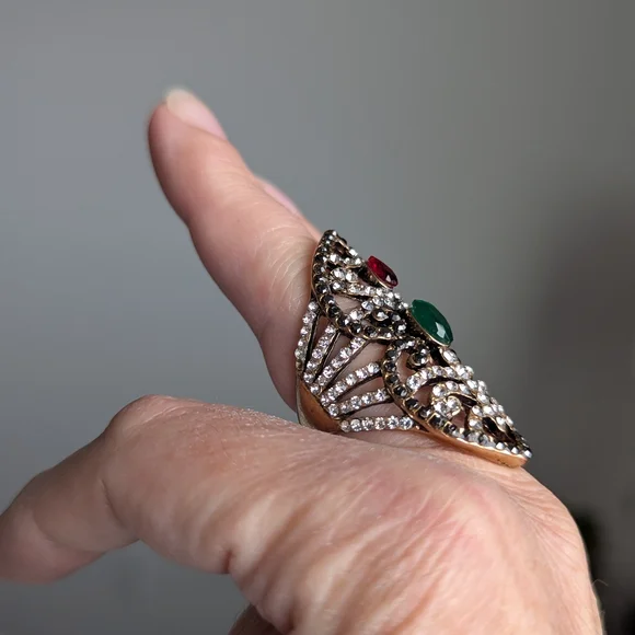 Unique Multi-Stone Ring - Picture 3 of 6